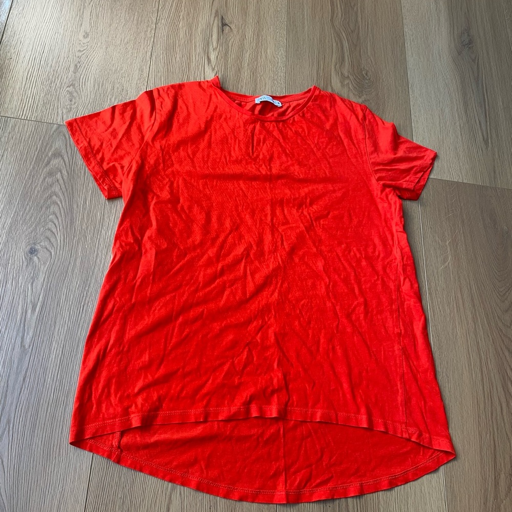 Women’s ZARA Shirt, Vibrant Red Short T-Shirt, Long Back, Cute Sleeves, Size S